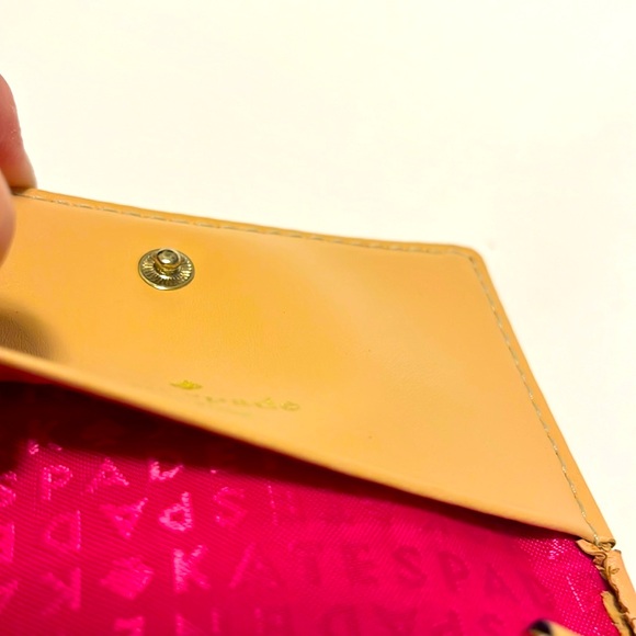 Kate Spade Small Key Wallet- NEW (No Tag) - Picture 8 of 9